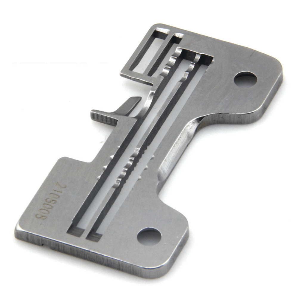 CHAPA DE AGULHA OVERLOCK YAMATO AZ8003 - 2108008 - Costurando